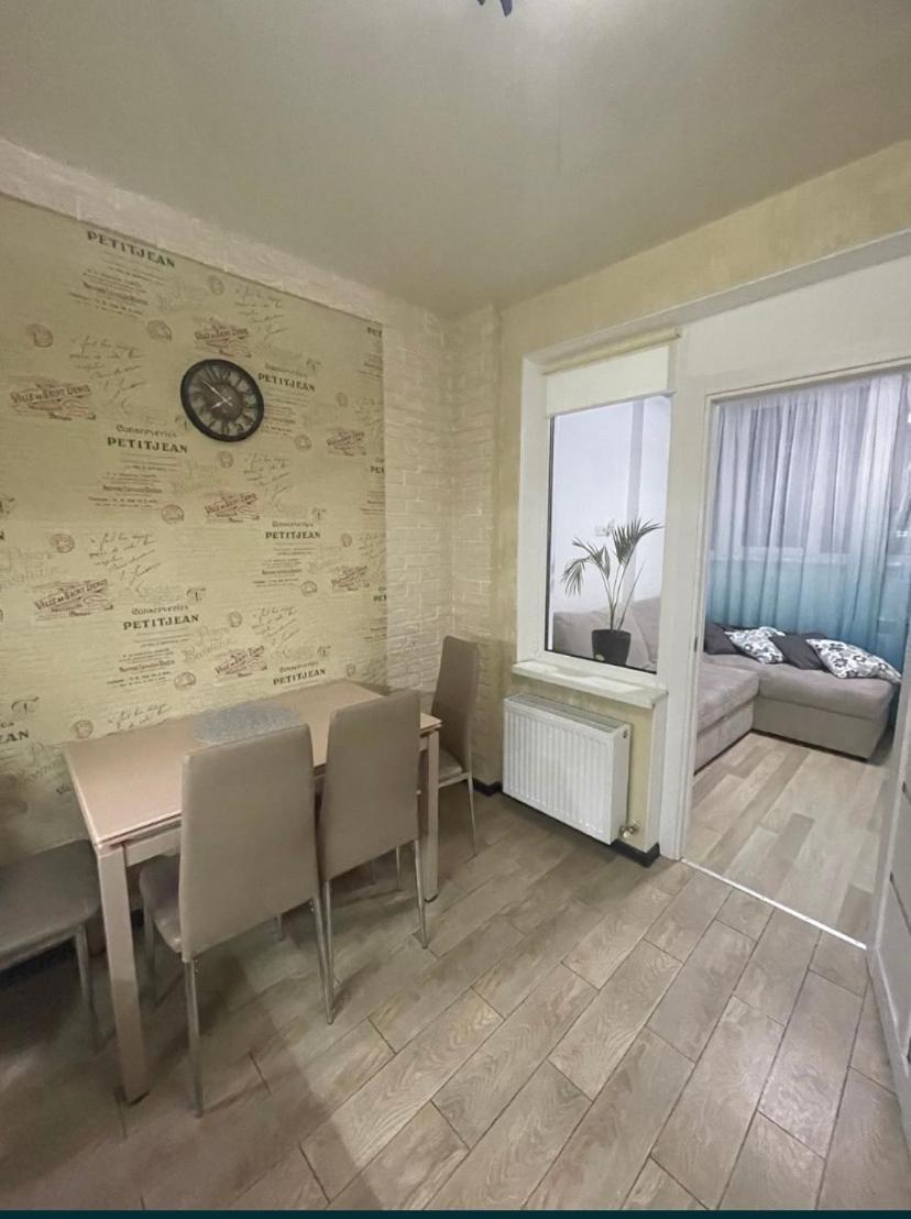 New Studio Apartment Odesa Exterior foto